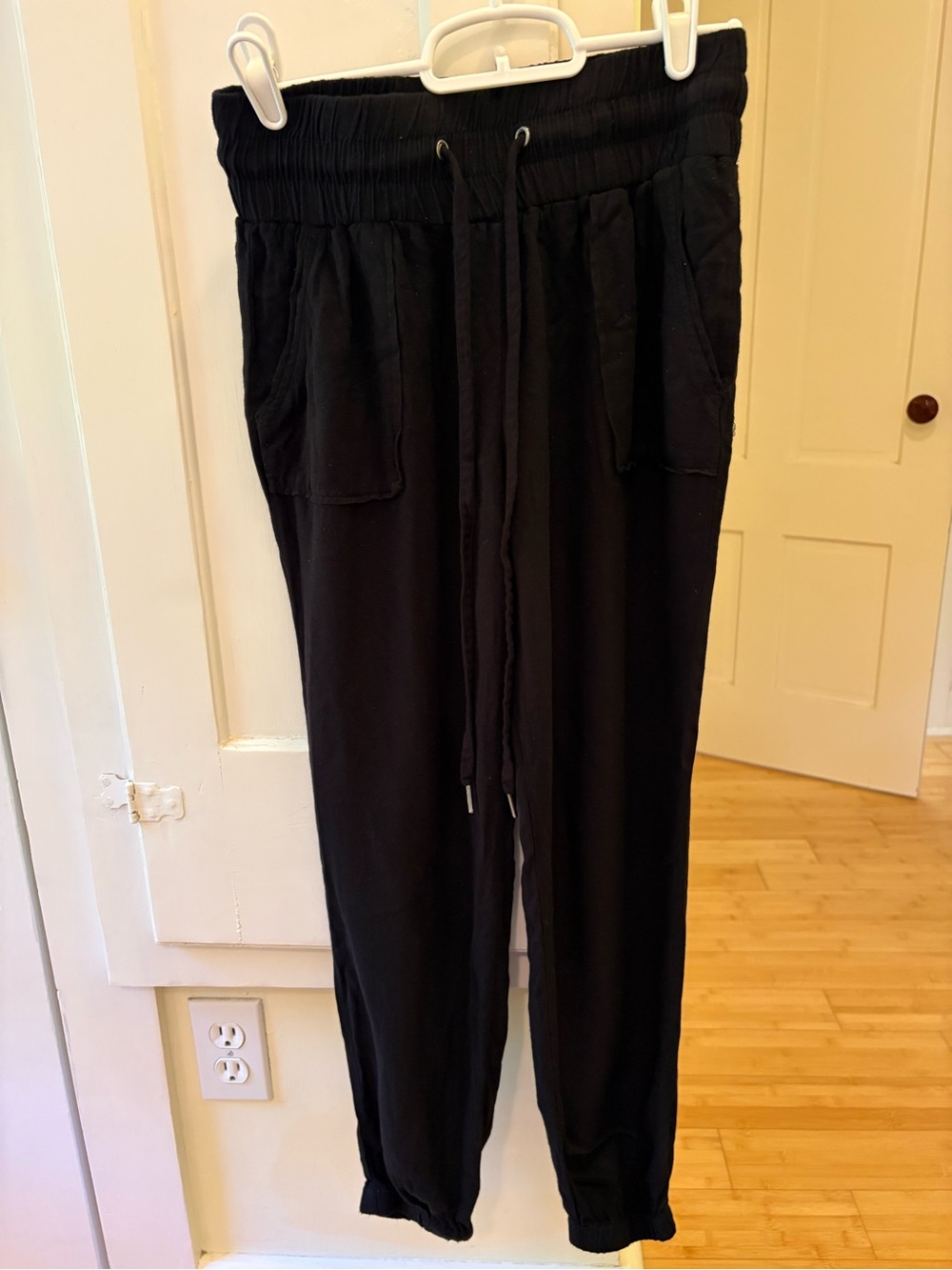 Rewash S Women’s Black Drawstring Joggers